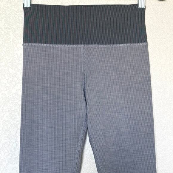Vuori Lux Rib Studio Legging Women’s Size S Heather Gray - Picture 4 of 8
